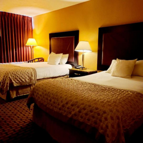 Гостиница Town Inn  Бордентаун